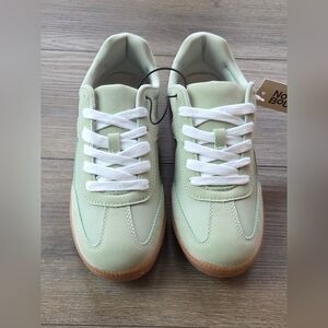 No Boundaries Mint Green Sneakers